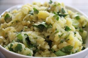 vařený tuřín s bylinkami na potenci